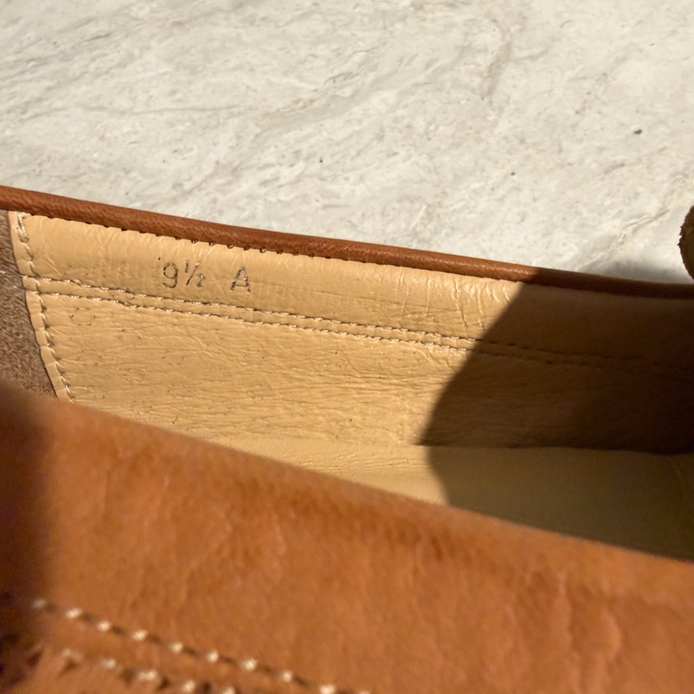 Women’s Brown Leather Loafers size 9.5 - Picture 6 of 9